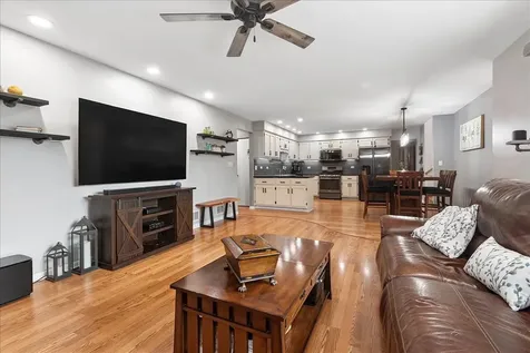 15601 Bramblewood Road Oak Forest IL 60452