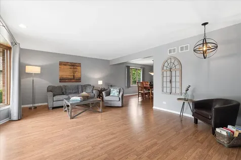 15601 Bramblewood Road Oak Forest IL 60452