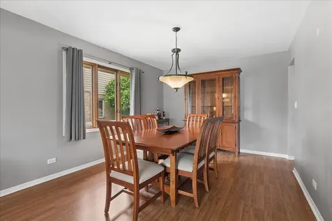 15601 Bramblewood Road Oak Forest IL 60452
