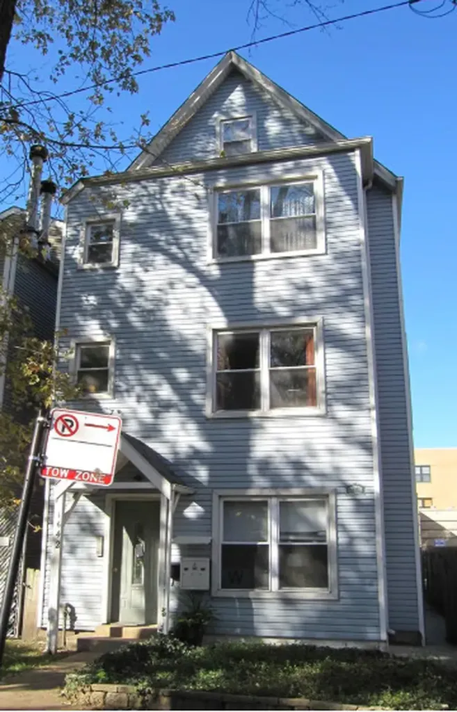 1642 West Fletcher Street Chicago IL 60657