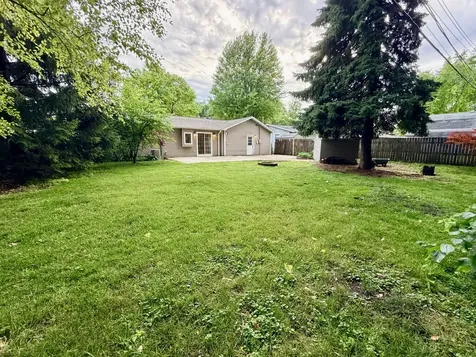 1449 Hulmes Drive Dekalb IL 60115