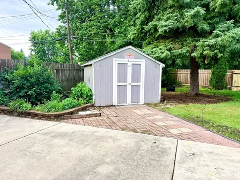 1449 Hulmes Drive Dekalb IL 60115