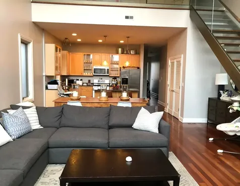 1151 North Damen Avenue Chicago IL 60622