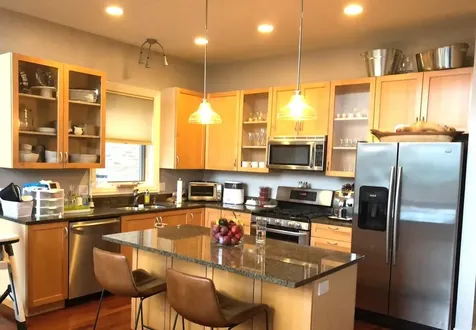1151 North Damen Avenue Chicago IL 60622