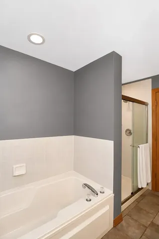 506 Old Country Way Wauconda IL 60084