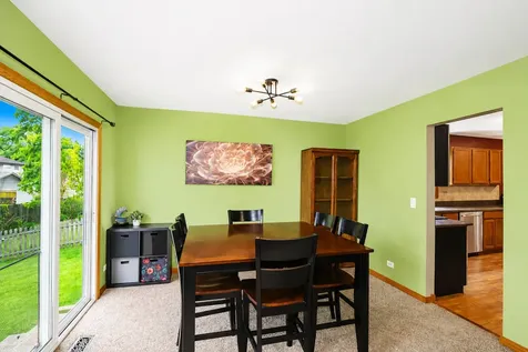 506 Old Country Way Wauconda IL 60084