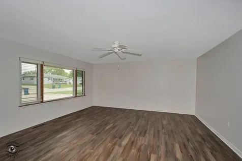 520 Evergreen Lane Bradley IL 60915