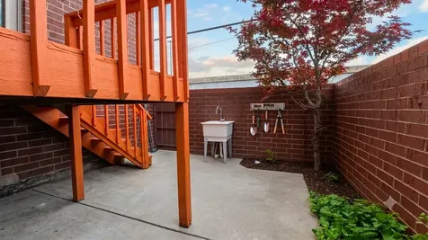 2805 South Stewart Avenue Chicago IL 60616