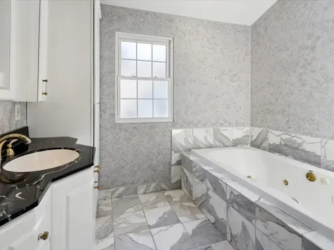 4035 North Albany Avenue Chicago IL 60618