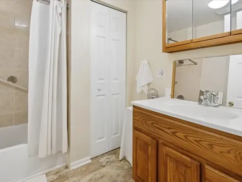 4035 North Albany Avenue Chicago IL 60618