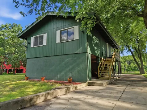 2863 South Brooks Island Road Oregon IL 61061