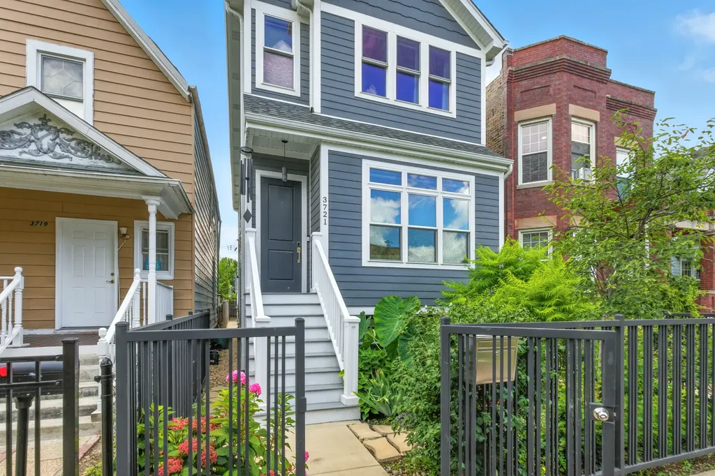 3721 West Wabansia Avenue Chicago IL 60647