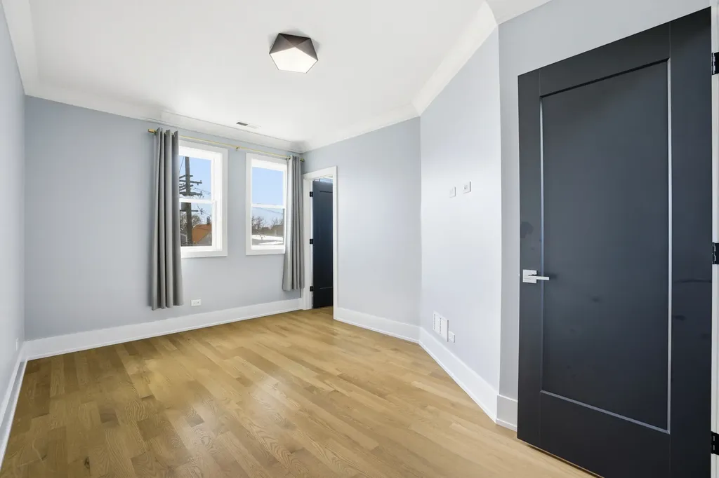 3721 West Wabansia Avenue Chicago IL 60647