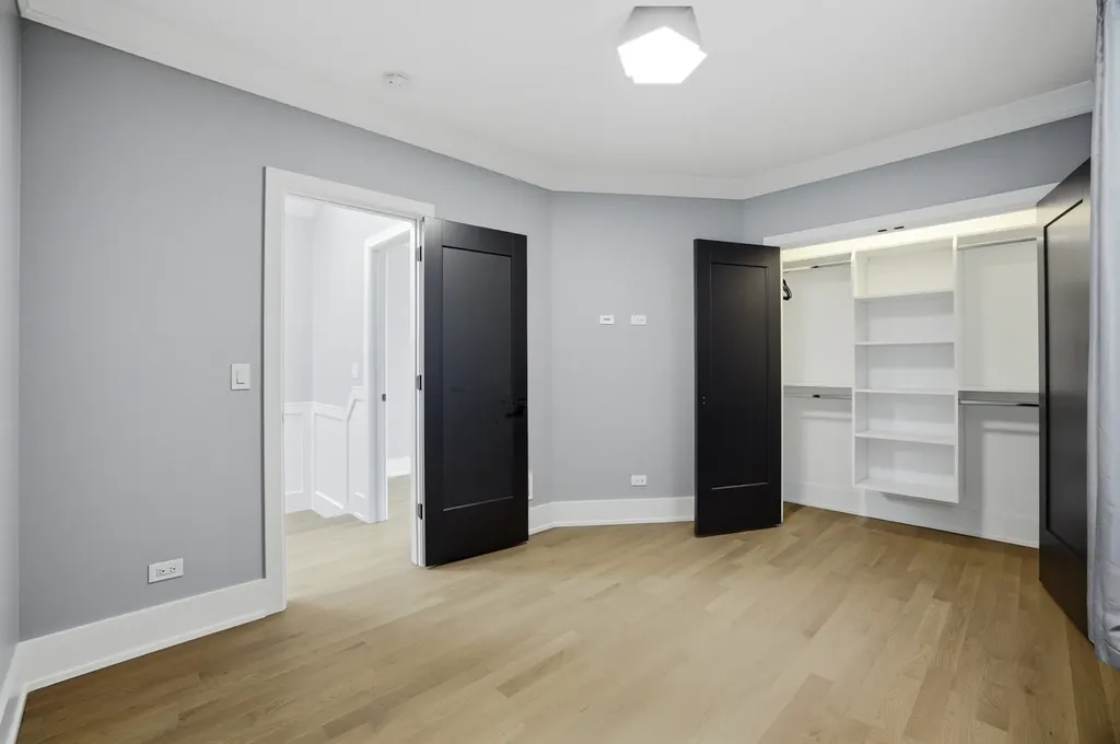 3721 West Wabansia Avenue Chicago IL 60647
