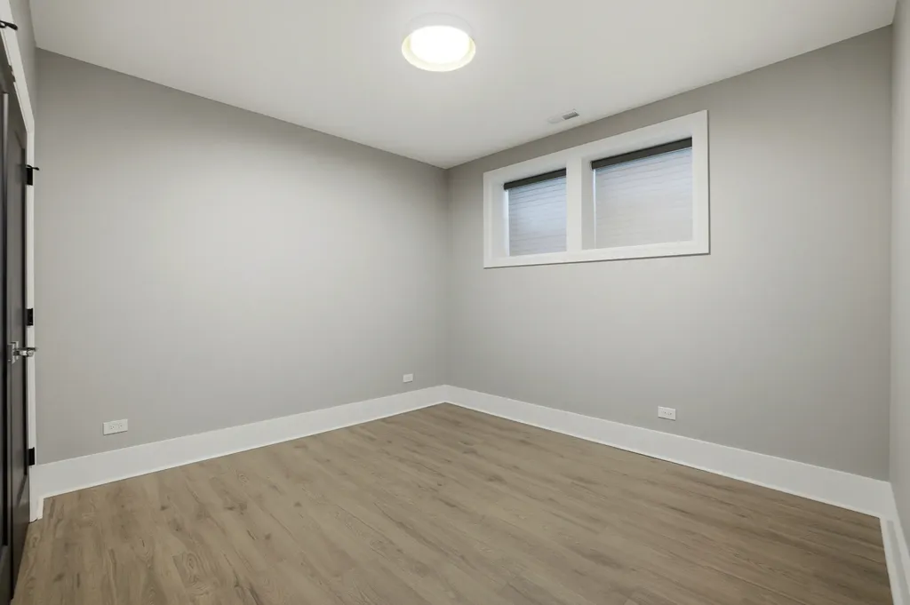 3721 West Wabansia Avenue Chicago IL 60647