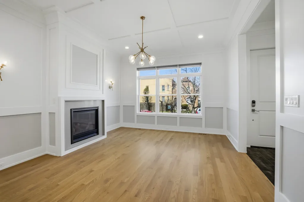 3721 West Wabansia Avenue Chicago IL 60647