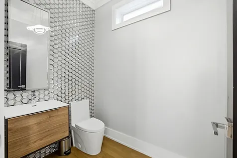 3721 West Wabansia Avenue Chicago IL 60647