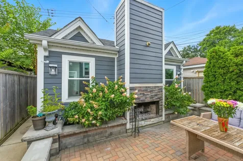 3721 West Wabansia Avenue Chicago IL 60647