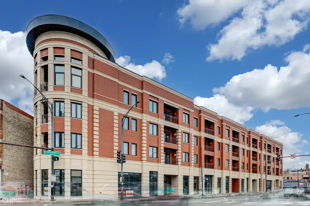 2823 West Belmont Avenue Chicago IL 60618