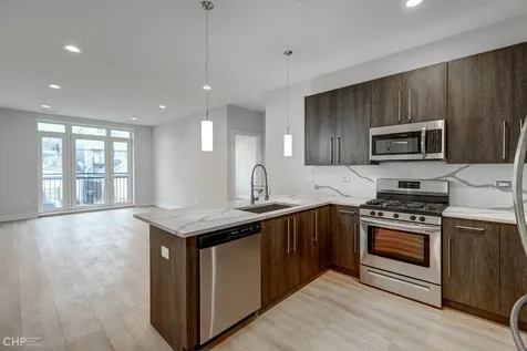2823 West Belmont Avenue Chicago IL 60618