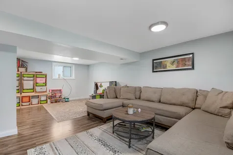 9401 South 80th Court Hickory Hills IL 60457