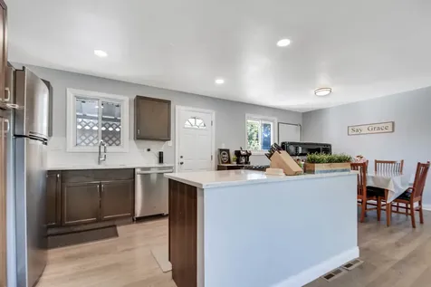 9401 South 80th Court Hickory Hills IL 60457