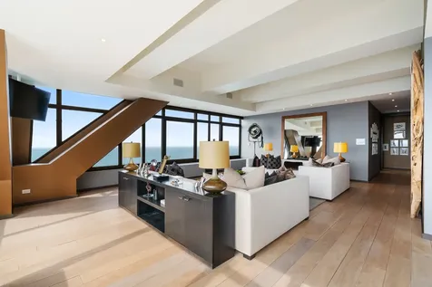 175 East Delaware Place Chicago IL 60611