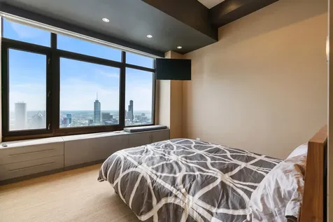 175 East Delaware Place Chicago IL 60611