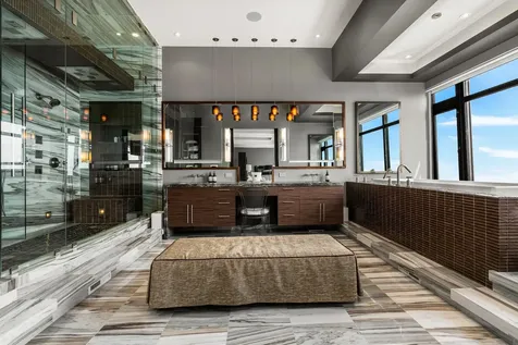 175 East Delaware Place Chicago IL 60611
