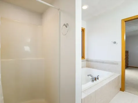 12470 Arrowwood Lane Belvidere IL 61008