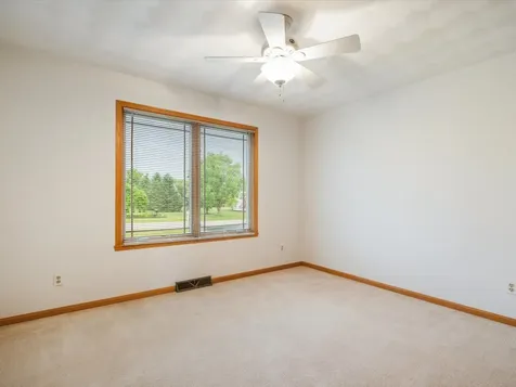 12470 Arrowwood Lane Belvidere IL 61008