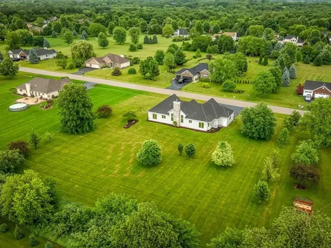 12470 Arrowwood Lane Belvidere IL 61008
