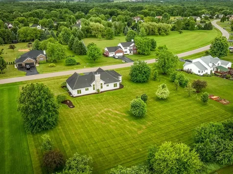 12470 Arrowwood Lane Belvidere IL 61008