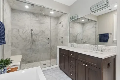 1306 West Byron Street Chicago IL 60613
