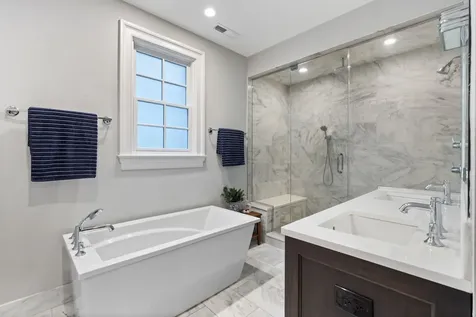 1306 West Byron Street Chicago IL 60613