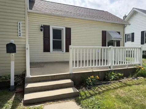1112 6TH Avenue Sterling IL 61081