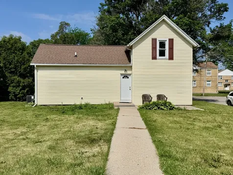 1112 6TH Avenue Sterling IL 61081
