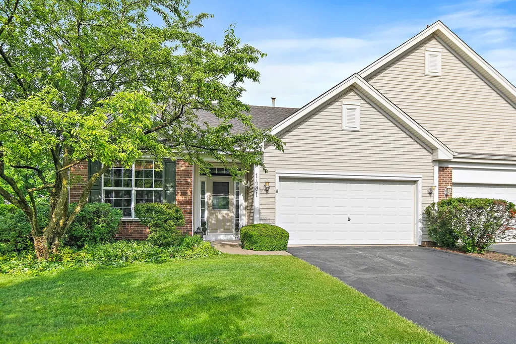 1481 Waterside Drive Dekalb IL 60115