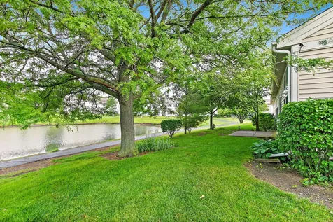 1481 Waterside Drive Dekalb IL 60115