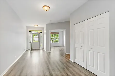 1481 Waterside Drive Dekalb IL 60115