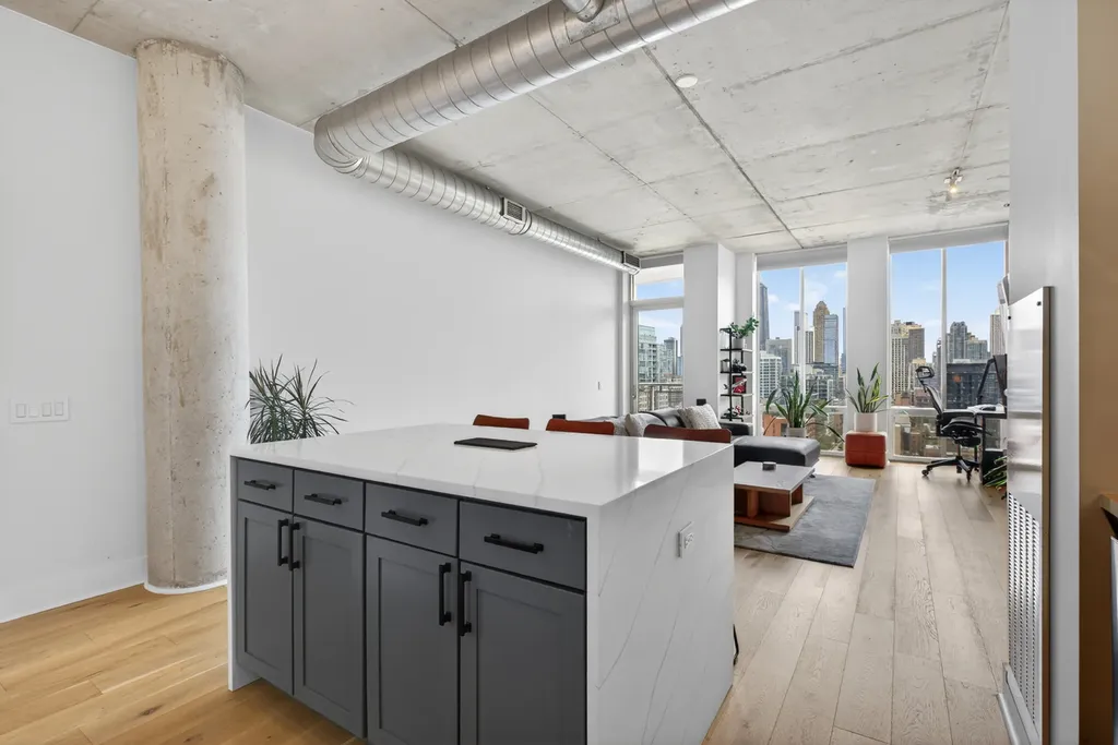 720 North Larrabee Street Chicago IL 60654