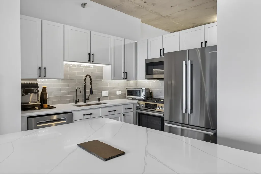 720 North Larrabee Street Chicago IL 60654