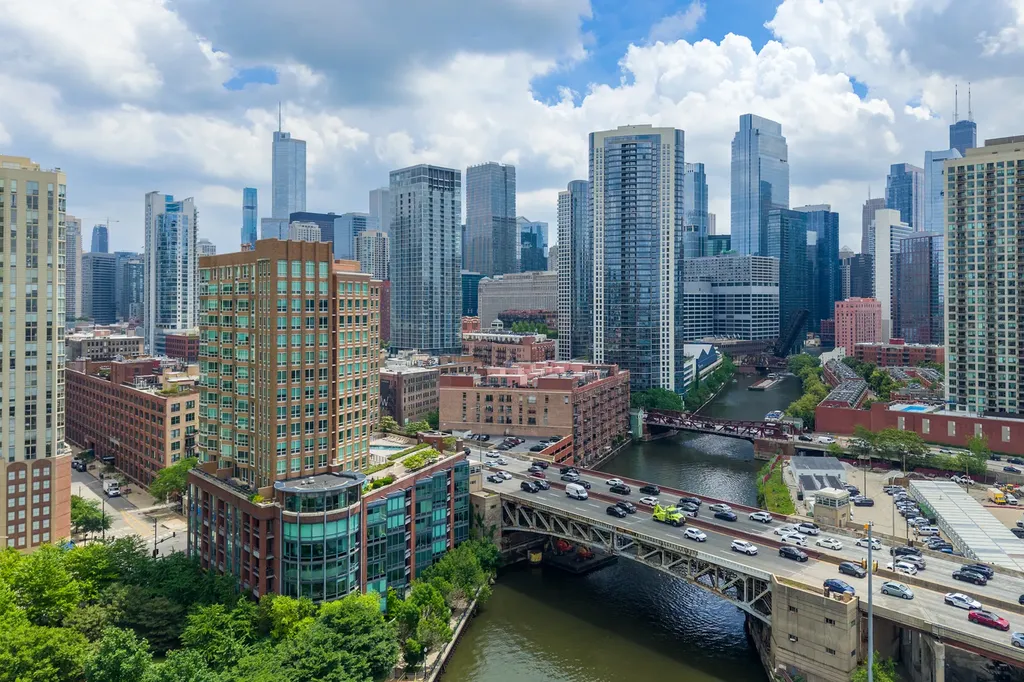 720 North Larrabee Street Chicago IL 60654