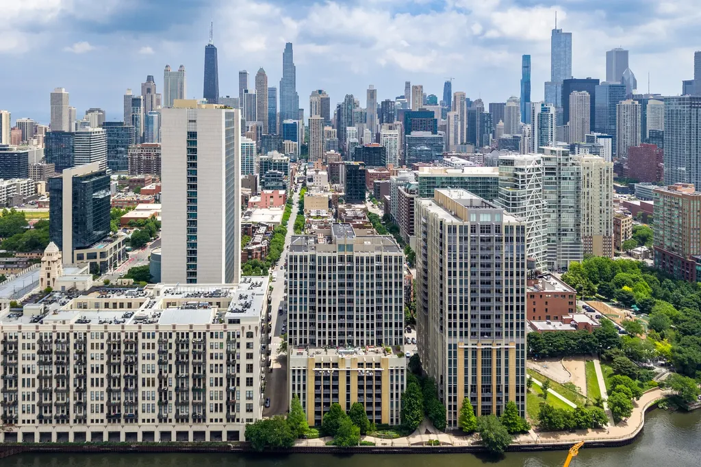 720 North Larrabee Street Chicago IL 60654