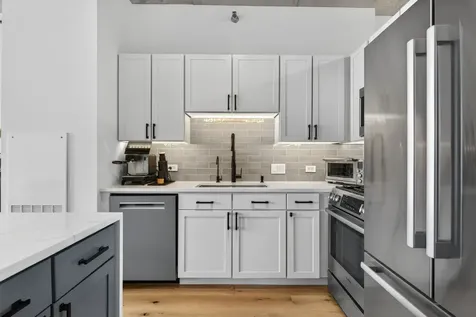 720 North Larrabee Street Chicago IL 60654