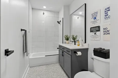 720 North Larrabee Street Chicago IL 60654