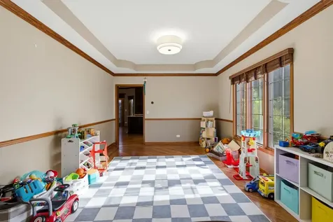 2501 Muirfield Court St. Charles IL 60174