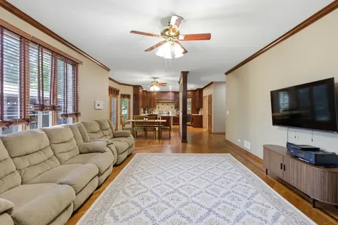 2501 Muirfield Court St. Charles IL 60174