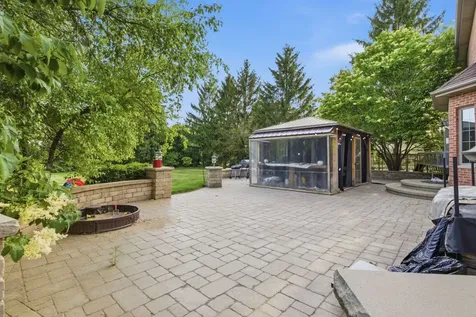 2501 Muirfield Court St. Charles IL 60174