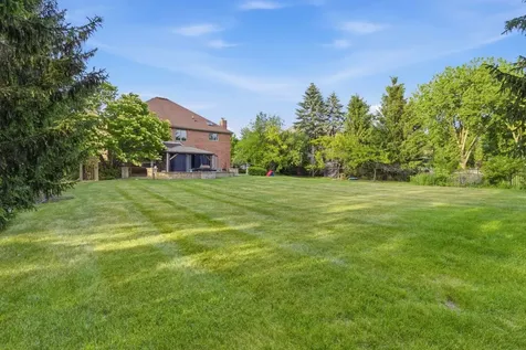 2501 Muirfield Court St. Charles IL 60174